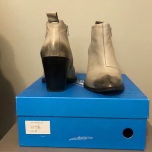 John Fluevog, size 8, Entrance Ankle booties